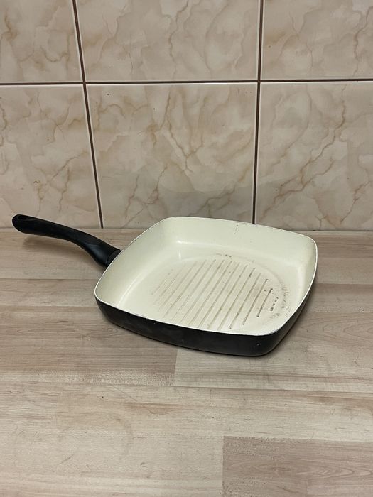 Patelnia grillowa indukcja