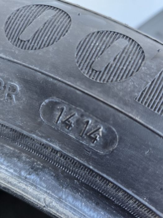 2 opony letnie Goodyear i  225 / 50 r17 94W