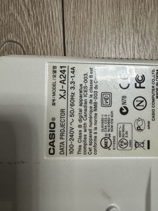 Projektor Casio