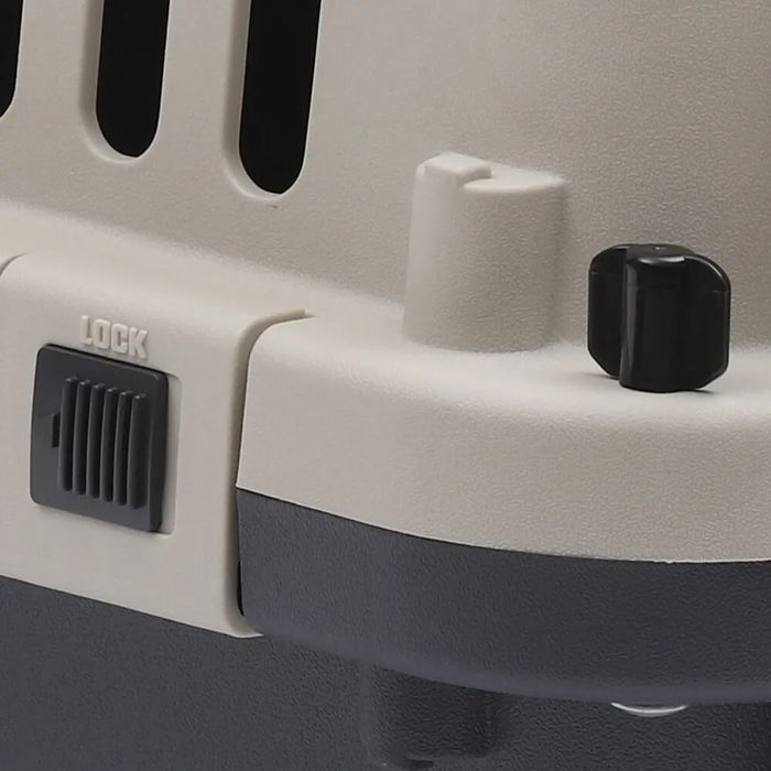 Plastikowy transporter dla kotów i małych psów 60х40х40