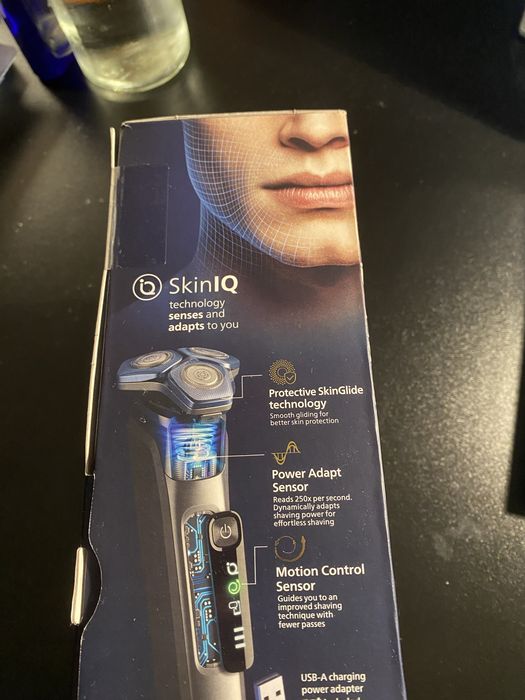 Máquina de Barbear Philips S8697 - Nova/ Selada