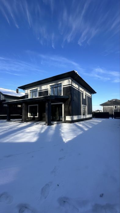 Якісний будинок з чистовою стяжкою та штукатуркою. Газ!Межує з лісом