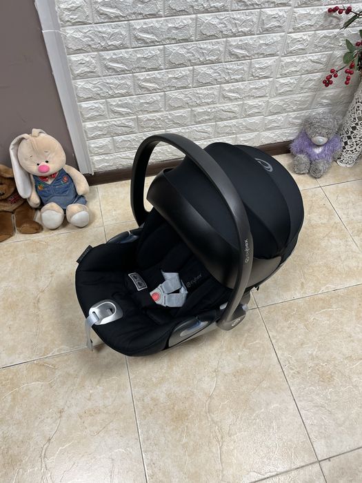Автокрісло Cybex Cloud Z i-Size Група 0+ (0-13 кг)