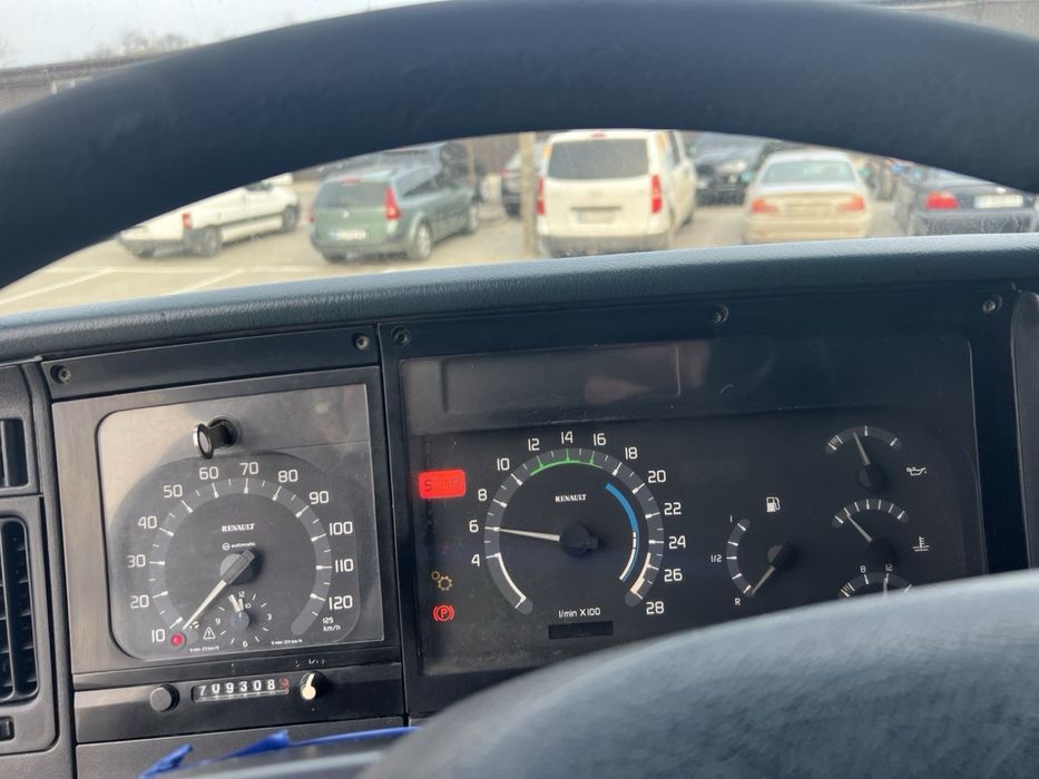 Продам Renault Premium