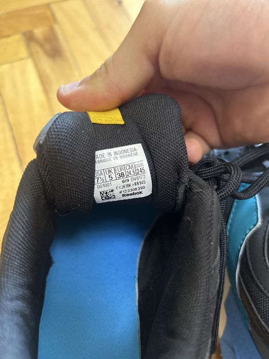 Кросівки Reebok в гарному стані