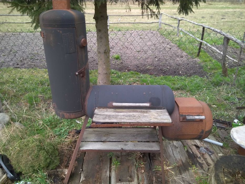 Grill i wędzarnia własnej roboty