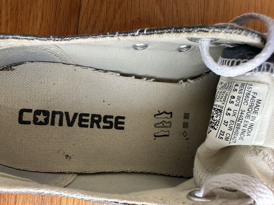 Tenis AllStar azul metalizado