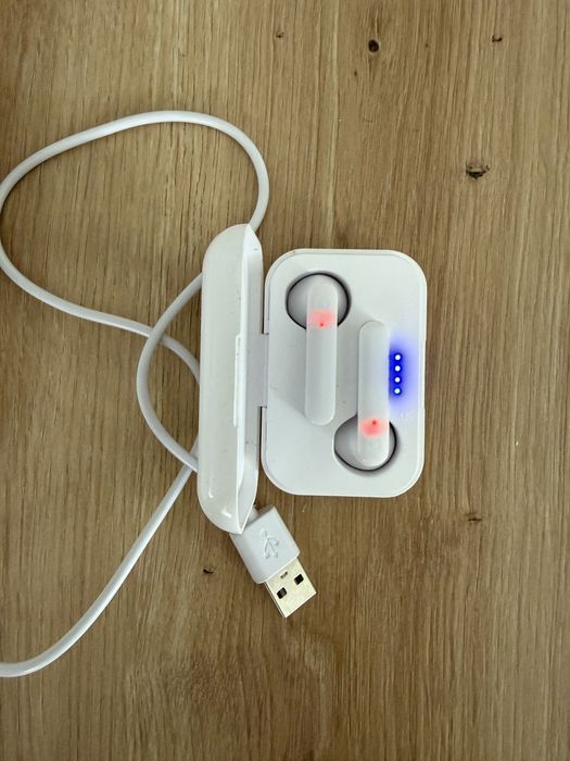 Earbuds bluethooth shiny476274065954590722