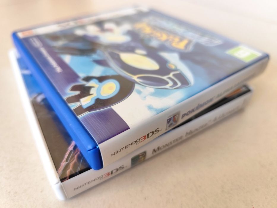 2 Caixas de Jogos para Nintendo 3DS (sem os jogos)