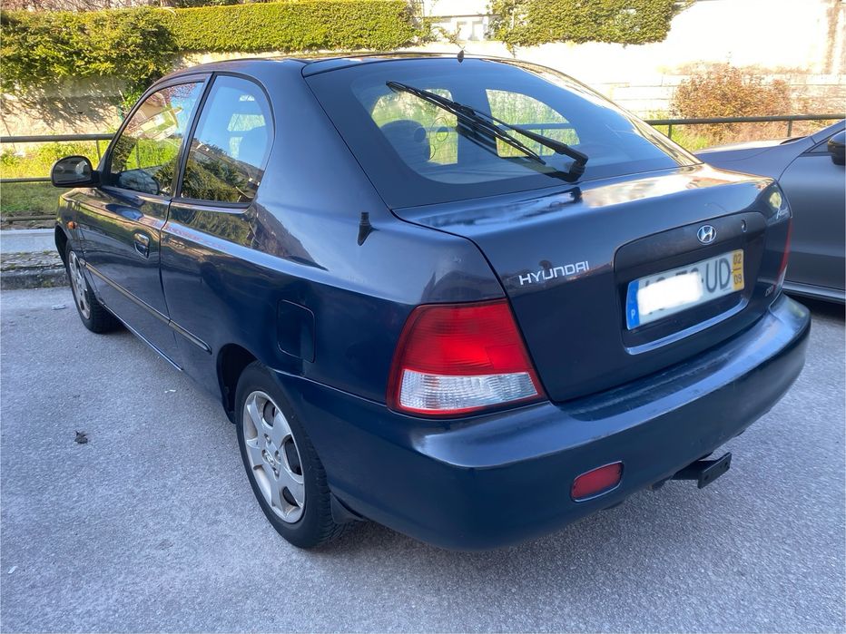 Hyundai Accent 1.5 CRDi -Bola de reboque
