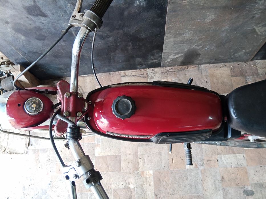 Верховина з двигуном Ява 50