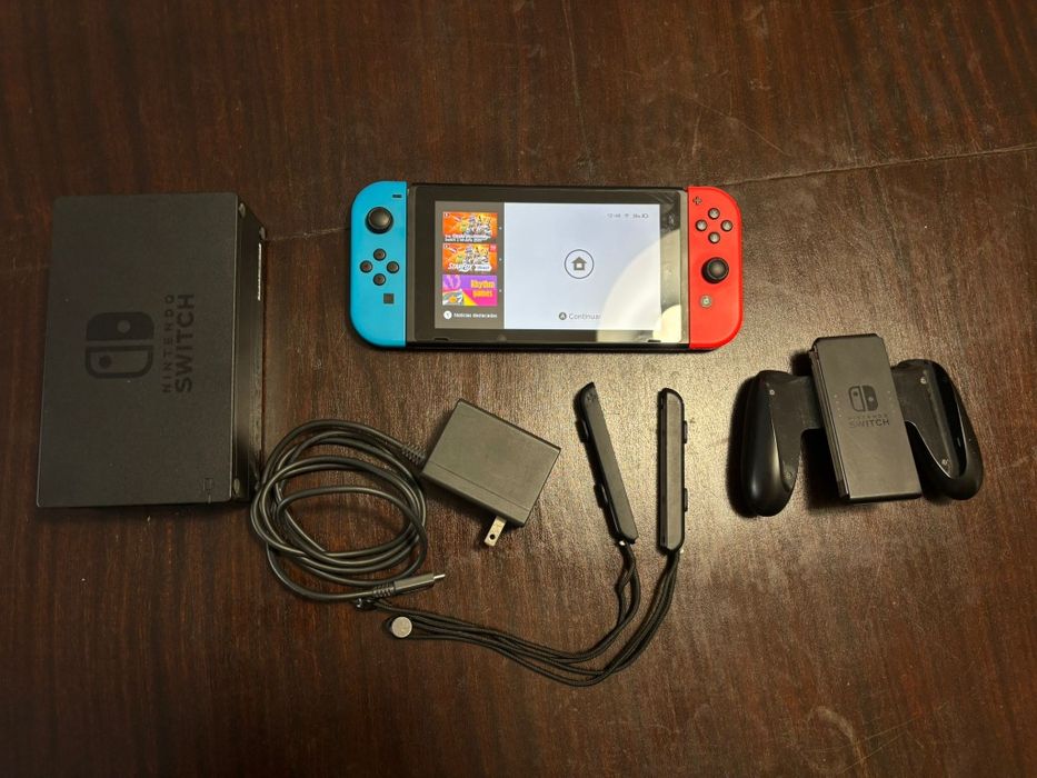 Nintendo Switch Completa + 3 Jogos