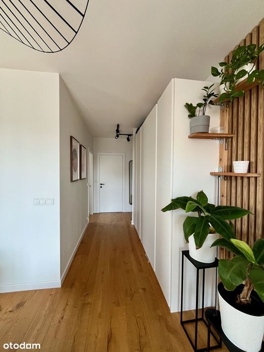 2 pok. 51,66m2 narożne, ostatnie piętro, garaż, balkon