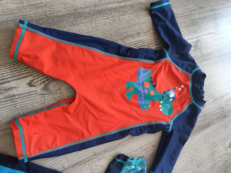 Strój do wody kombinezon 74-80