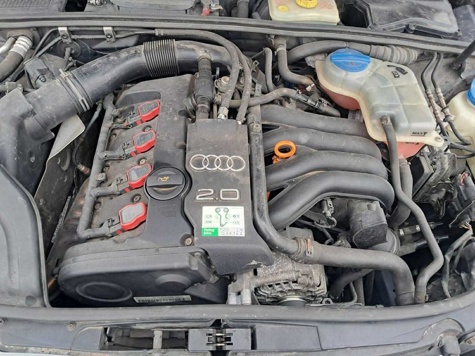AUDI A4  B7  2005 r  2,0 B  KOMBI Klima Elektryka Hak 2komplety kół