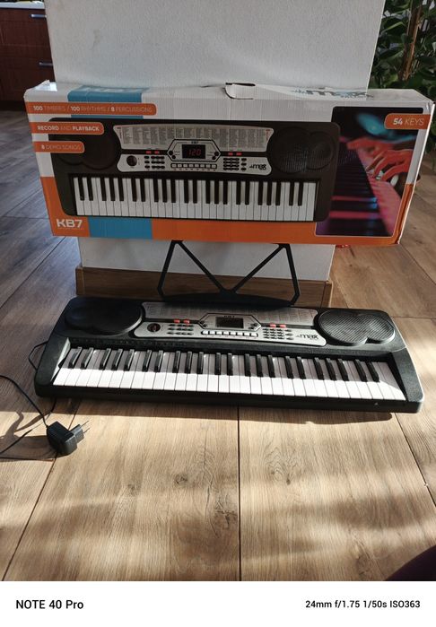 Keyboard KB7  max music