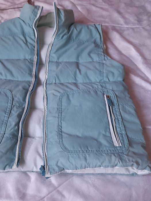 Conjunto calças e colete Pull & Bear