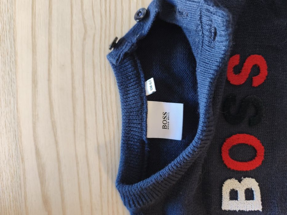 Camisola Hugo Boss (bebé 6M - 67cm)