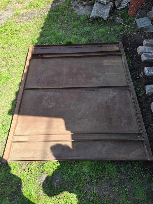 Стальные ворота 3 х 1.8 м (лист 4 мм)