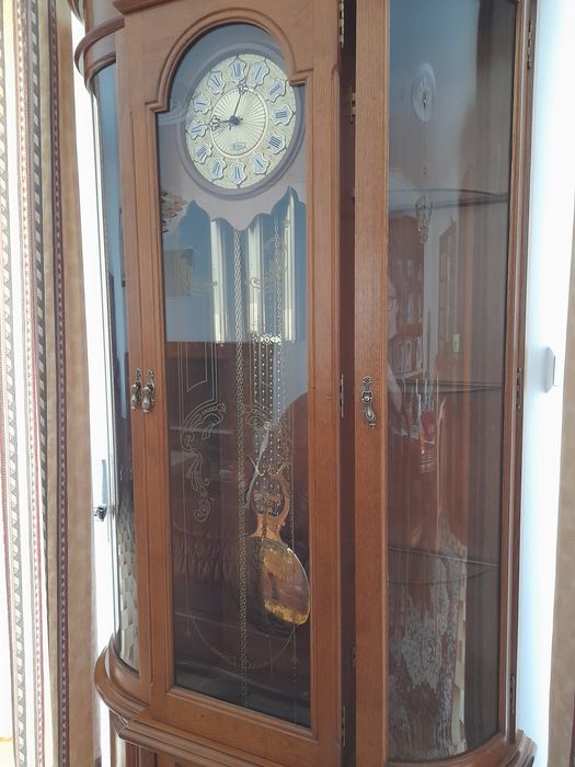 Relógio de corda e pêndulos