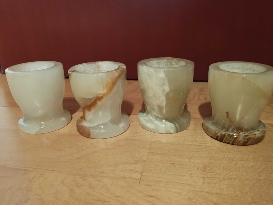 Для коллекции подсвечники оникс