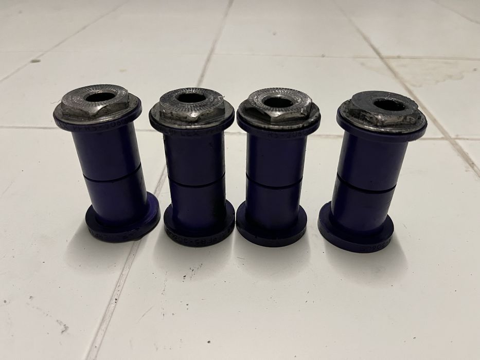 Casquilhos Powerflex BMW E30 c/ Ajuste de Camber e Convergência