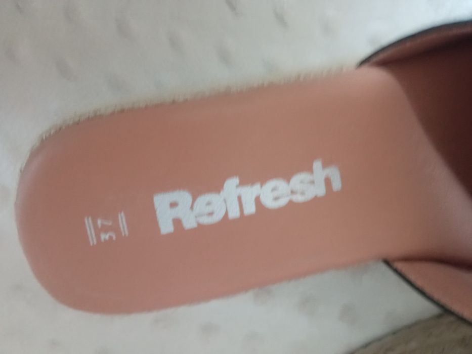 Refresh klapki espadryle sandały nowe 37