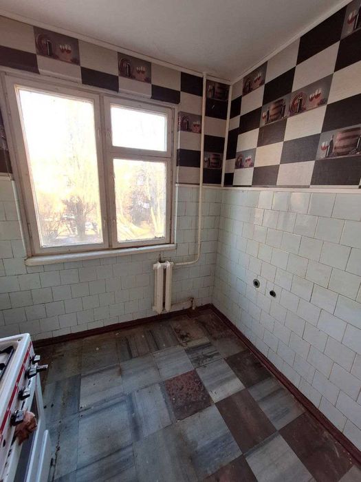 Продам 3 кімнатну квартиру в районі Танку.