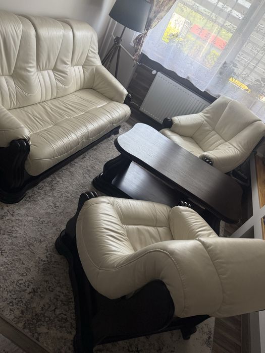Komplet wypoczynkowy ze skóry