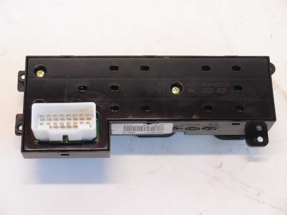 Panel sterowania szybami Hyundai i30