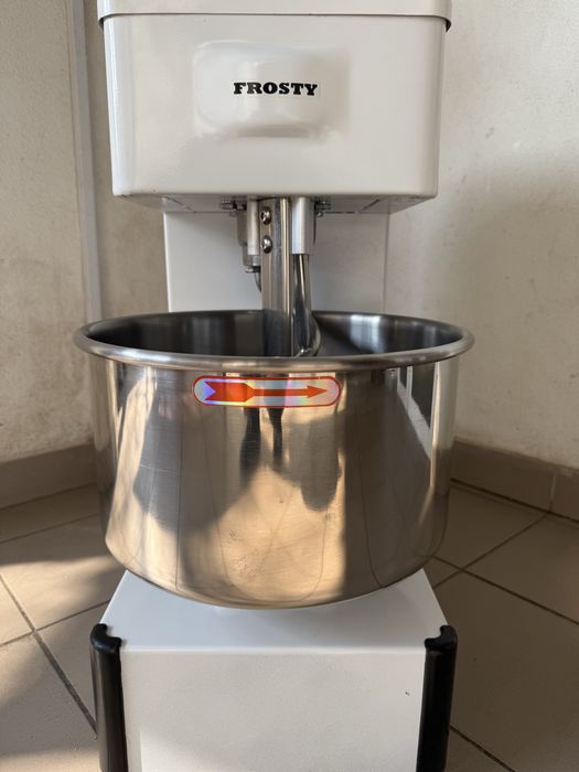 Тістоміс Промисловий Дві Швидкості Frosty Обʼєм 21 Літра Італія !!!