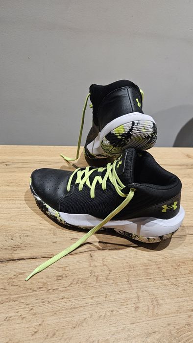 Buty Under Armour Jet '21  rozm. 39