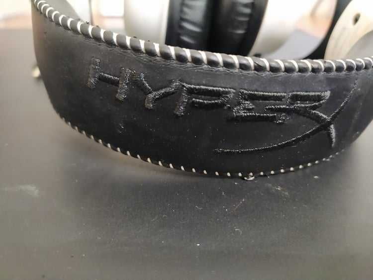 Kingston Hyper X (Lado esquerdo não funciona - reparável)64740940165379121