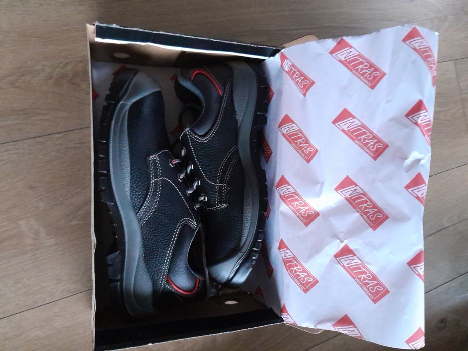 Półbuty 39 robocze Nitras Step 1