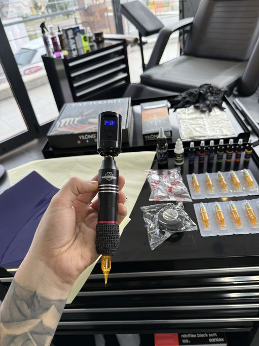 Kit Tatuagem Completo SEM FIOS com pele pada treinar, tintas, stencil