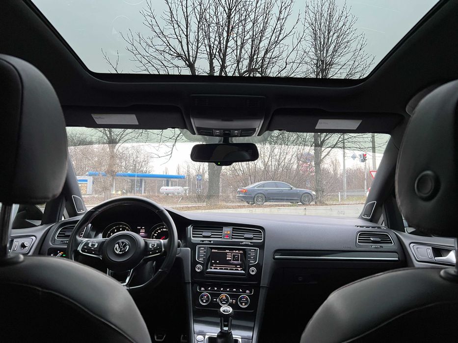 Volkswagen Golf 7 GTI