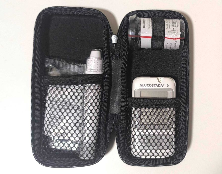 Глюкометр Glucostada з Bluetooth у кейсі