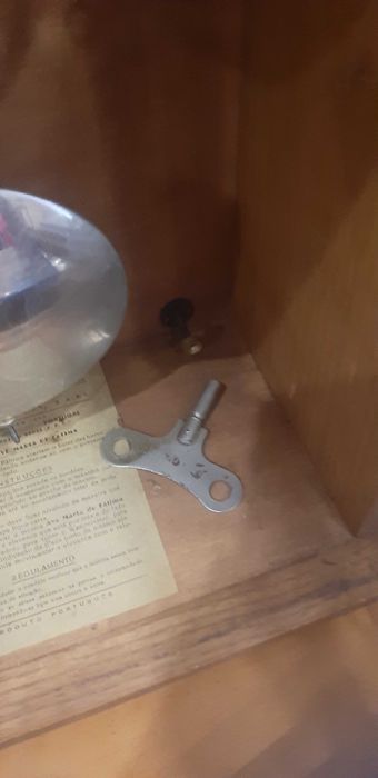 Vendo Relógio marca Reguladora