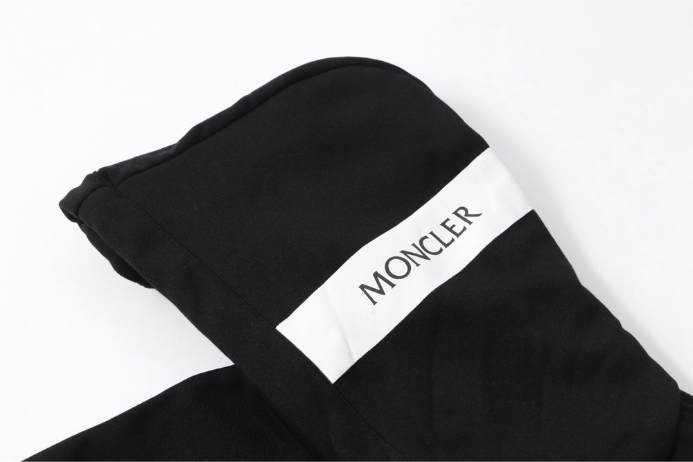 Чоловіча кофта на замку Moncler, Louis Vuitton