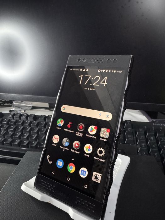 Рідкісний Red Hydrogen One, 128gb