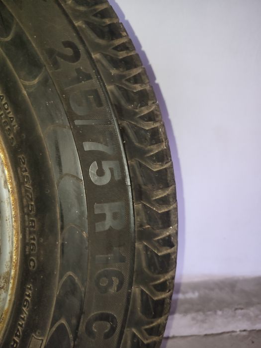Колесо з диском 215/75/r16 c et68