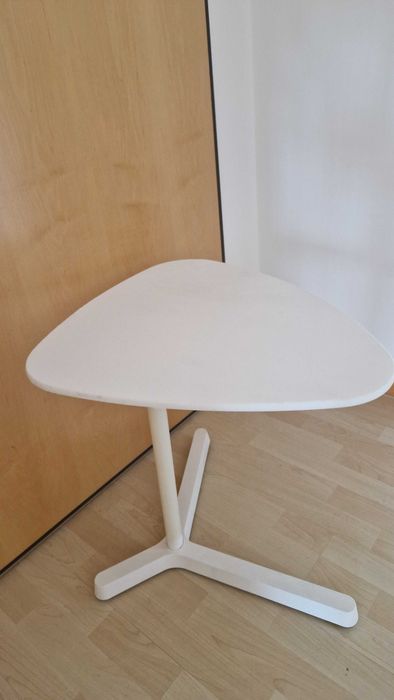 Mesa branca IKEA extensivel - modelo Svartasen