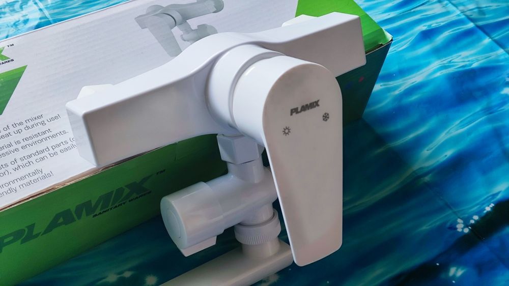 Смеситель, змішувач для ванны Plamix Oscar 006 White