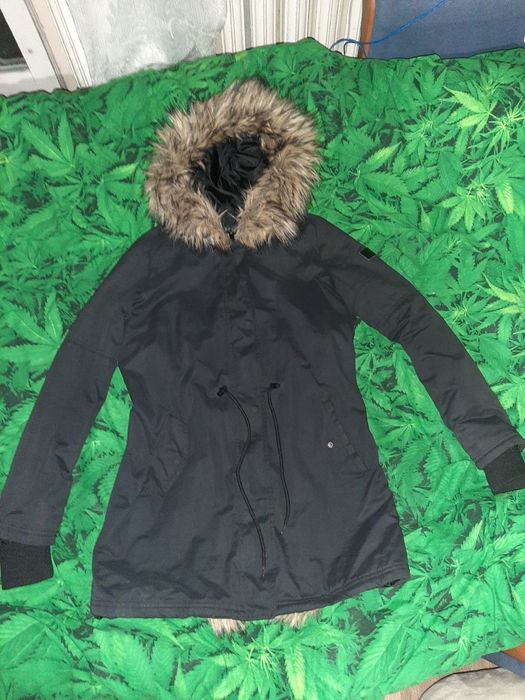 Czarna kurtka parka  cropp s