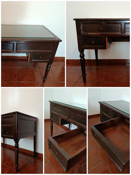 Secretária / Consola Antiga em Madeira
