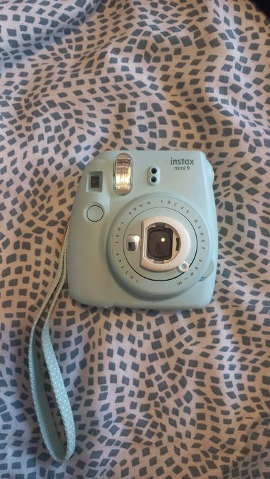 Câmera instantânea instax mini 9
