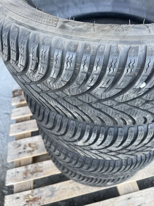 Opony /zimowe /15/65/195 komplet 4szt