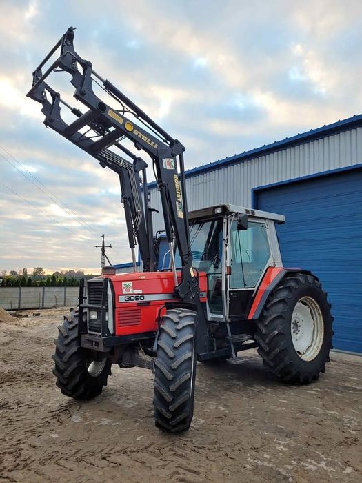 Massey Ferguson Massey Ferguson MF 3090 ładowacz stoll tur, ROK 1990