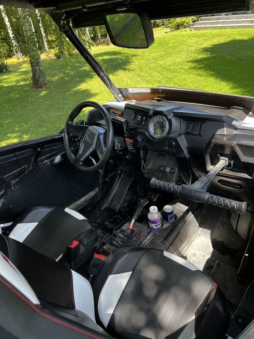 Polaris Rzr 1000xp buggy