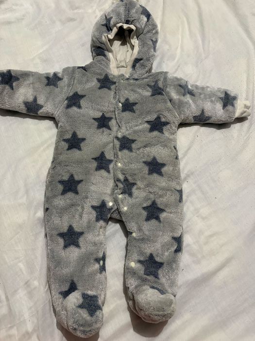 Продам дитячі речі одним лотом . 14 одиниць.